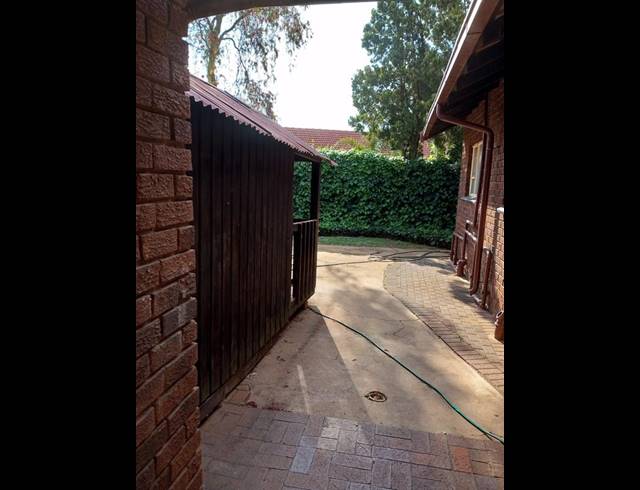 3 BEDROOM PROPERTY TO RENT IN PETERSFIELD